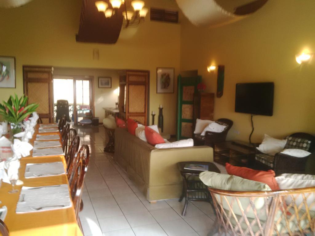 Villa Capri Cap Estate Habitación foto